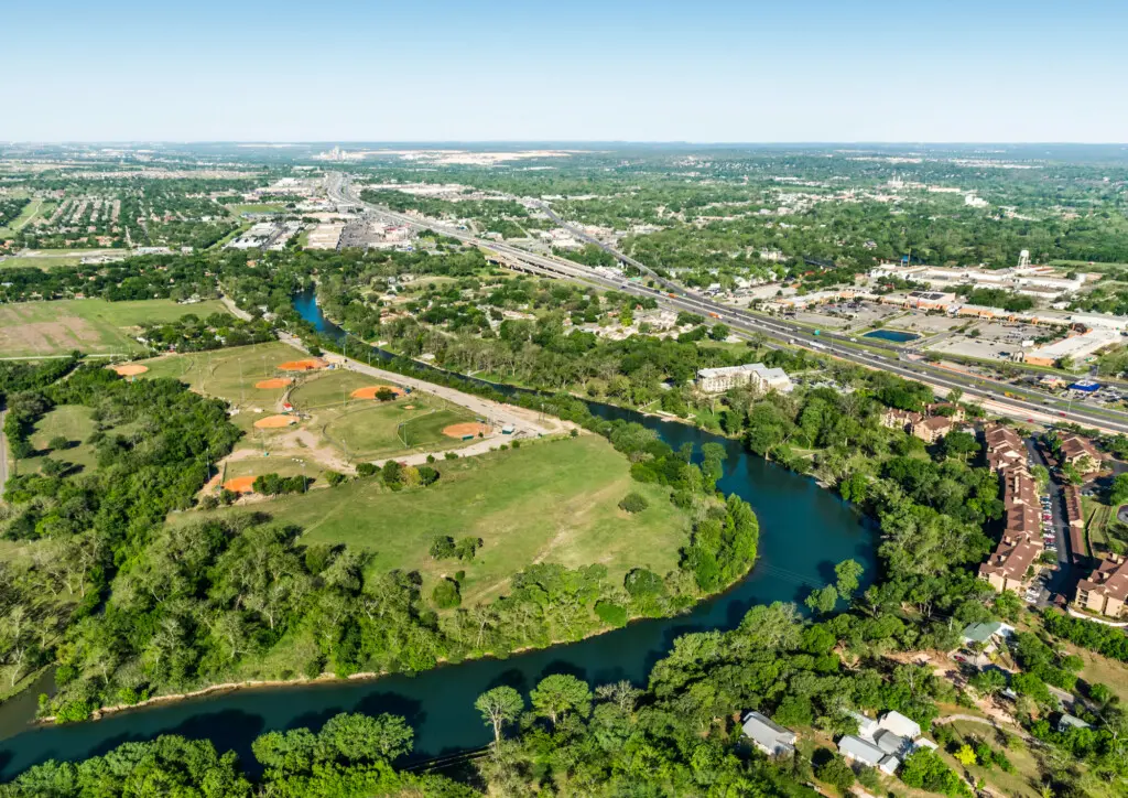 2355fe74 4b75 4571 9eff 10ddafb44317