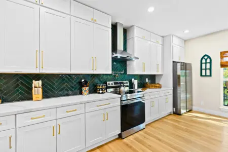 434b0476 e82d 4a98 a80c 1f01c86a6e77