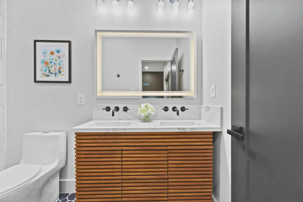 43fa35c1 0e8f 4ceb b7b2 882e9f77f14e