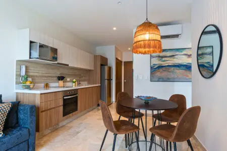 4d452a83 defe 4fbc 8c89 040ae3a08584