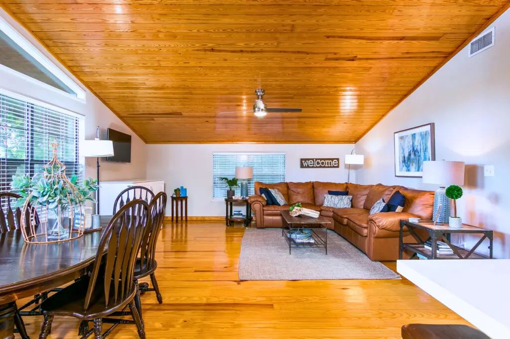 4ec76d07 55d2 495e a102 833aa4fef1ff