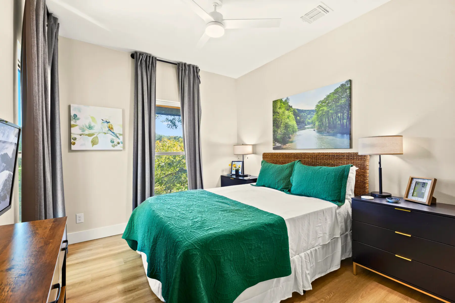 5ad27c19 2e78 438c 9e09 79ab4dbfdb8f