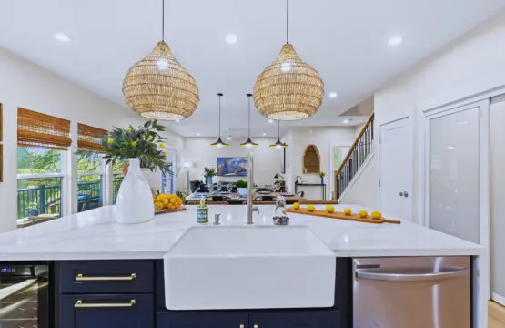 687ae70d a52f 46b4 a0f1 f4cea9599b7b