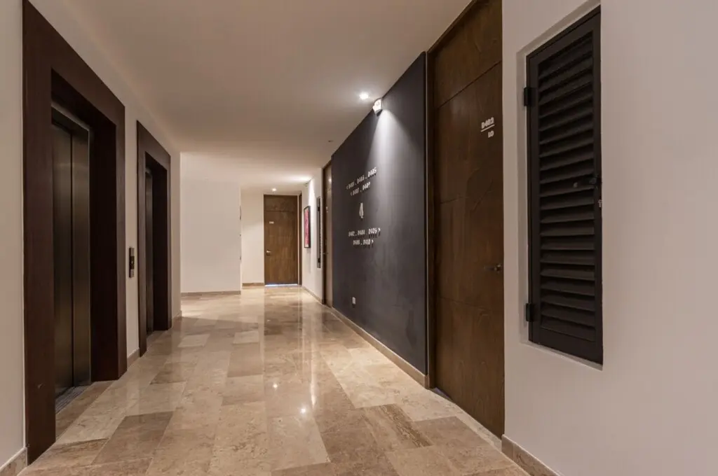 6c5642e2 f9f3 41dc bed5 adcf04806ed8