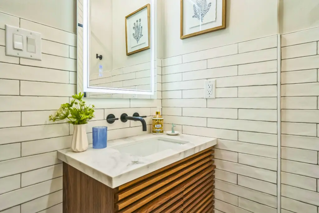 6d13b2ef ec9a 4ddd 88b0 989cbbea06d4