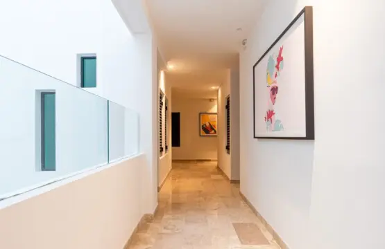 7cc8c0f1 c299 4007 97db 42669532127d