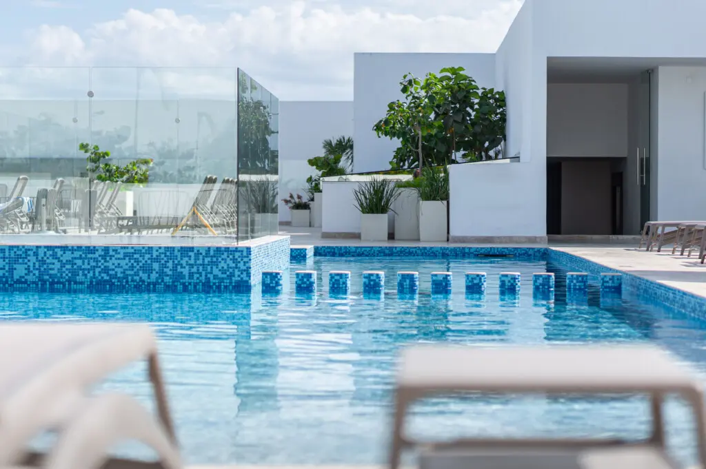 9b73fd76 1960 4f4c 98d7 426f826b9184