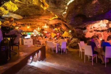 ad7677d7 295e 4e99 a68d 76b1191b92ca