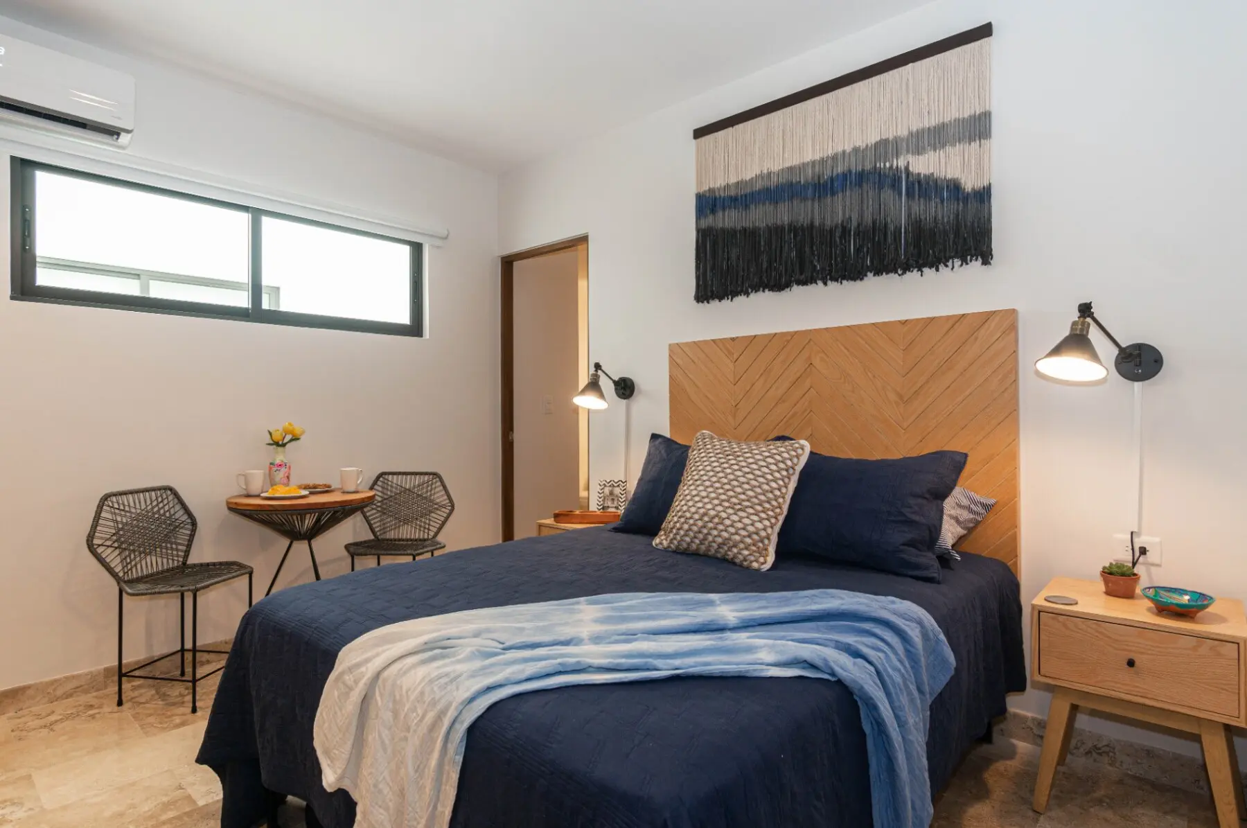 bdd1a3db 9dbe 43d3 aa4e e62bb04e5e73