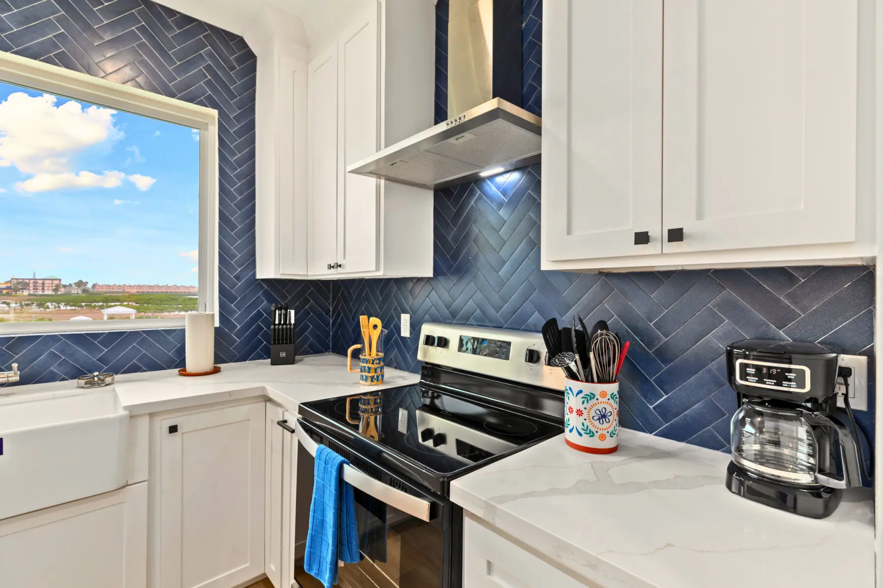 d5a6d58e b530 4554 9700 78fa2e44ee23