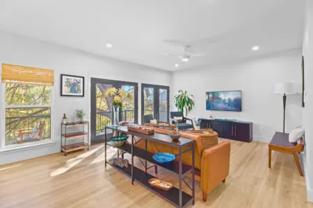 dda402dd f792 4ee7 b5eb 74cd90c07c86