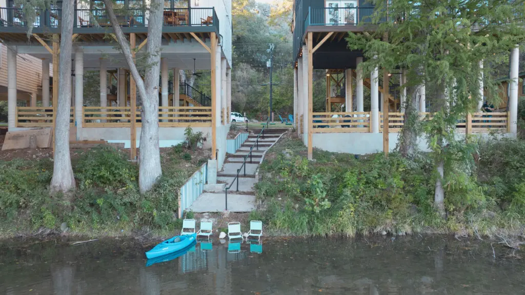 e0486809 e074 43e4 8825 dd1f2c06ec8c