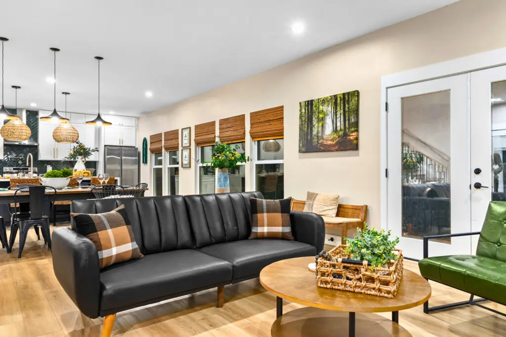 e34bc9ff 01b5 47be a9eb 24b74de7299f