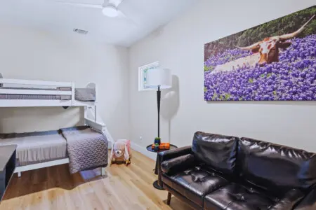 e79558cc 83ca 45b8 963d b43a508335c7