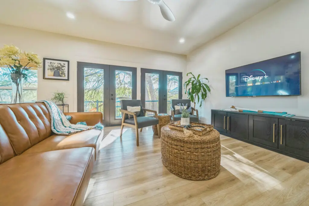 e9299f5b 74ad 4c55 beb0 6fa7e79322b7