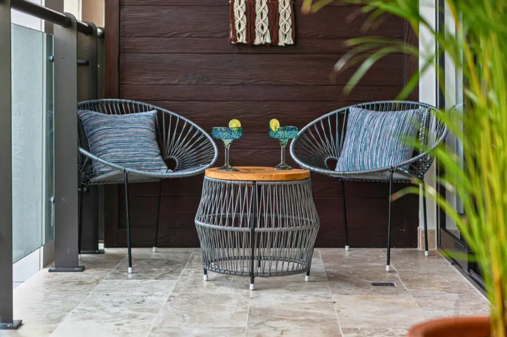 f0641bba 3440 47be a221 55a91a2bffa6