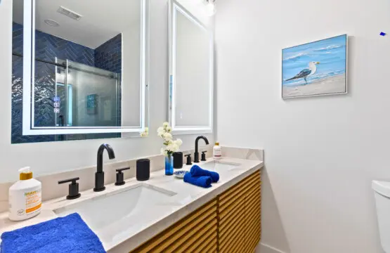 f3e68d5b 7b40 4132 a828 cd9f94a9658a