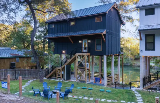 fdeb053f 9b83 4cb2 b8dc ba97cfaf7a25